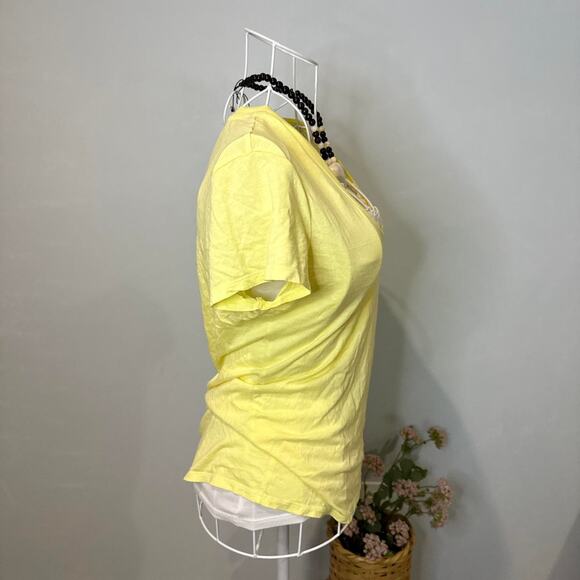 Y2K vintage American Eagle butter yellow layering scoop neck tee - Picture 2 of 6